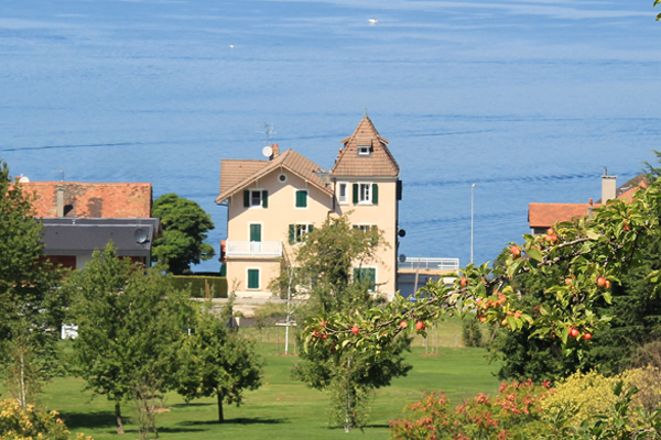 Le Cottage set fra golfbanen